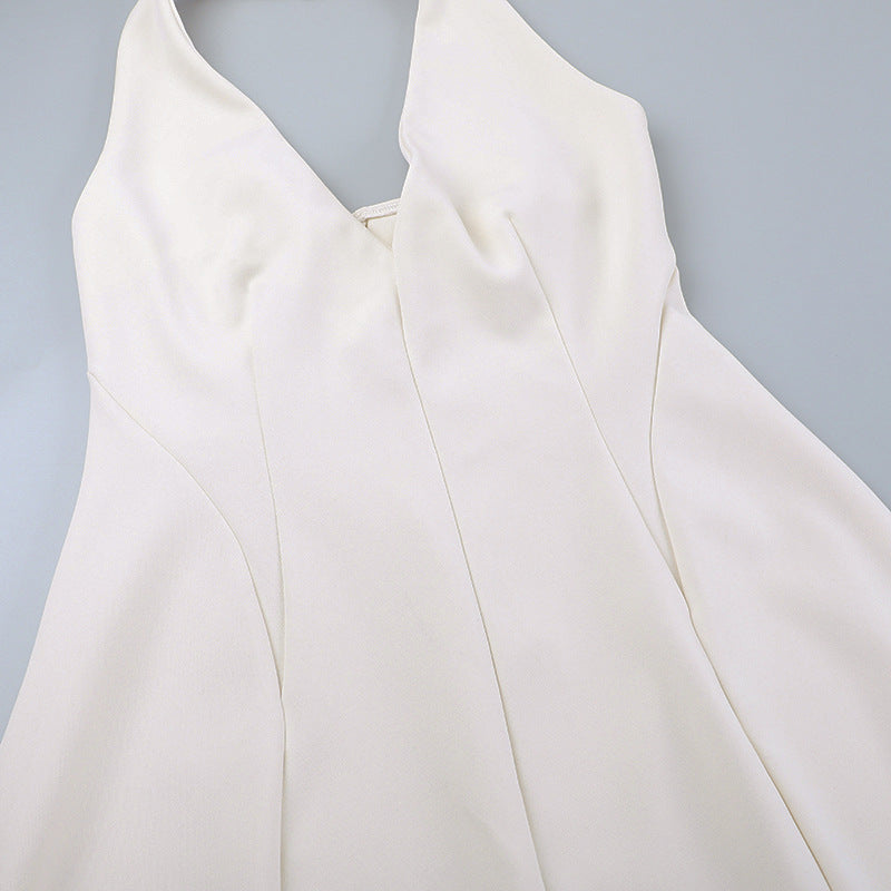 Light apricot deep V halter bodice with center seam detail