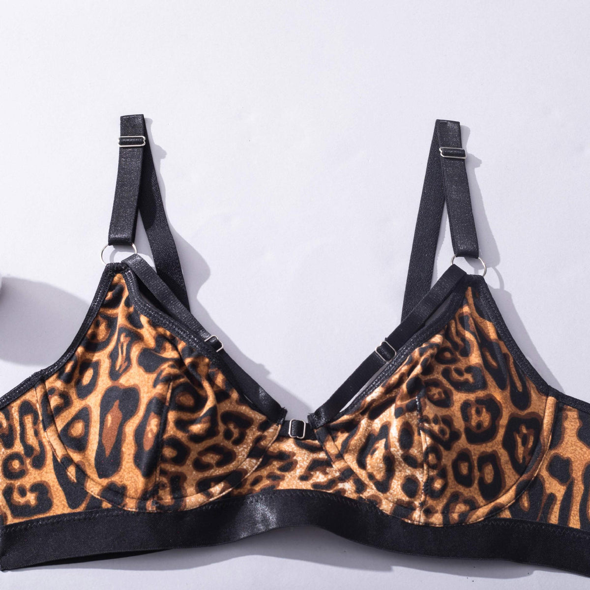 Printed Garter Lingerie Set - Strappy Bra And Thigh Bands