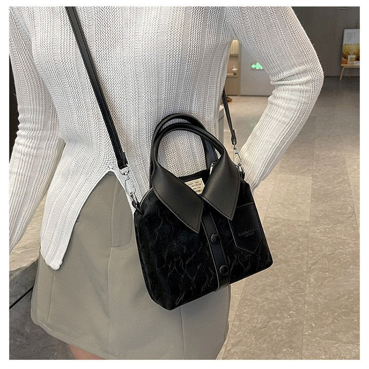 Trendy Crossbody Bag - Fresh Sweet Style