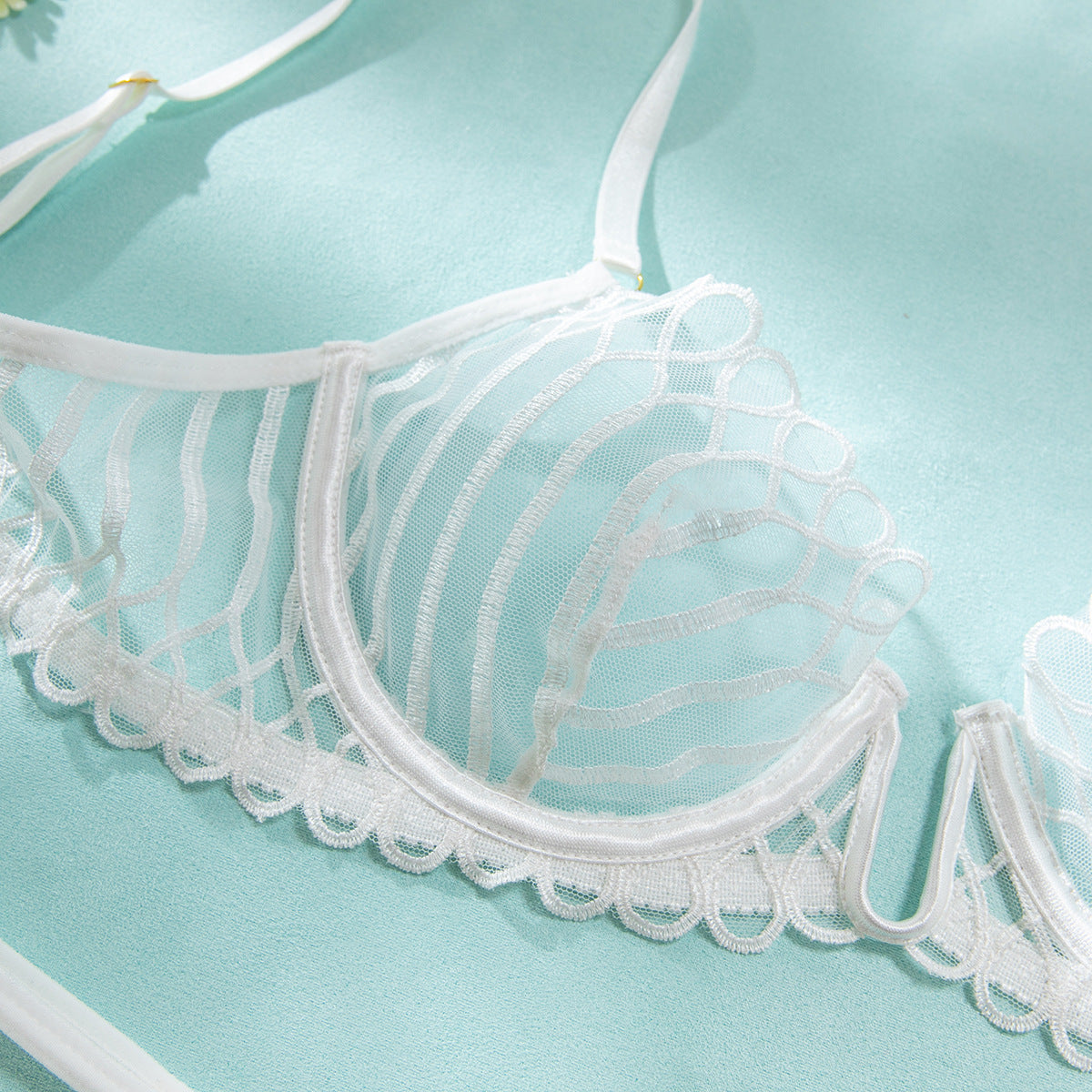 Shell Embroidered Mesh Lingerie Set - Underwire Bra & Double-Strap Thong