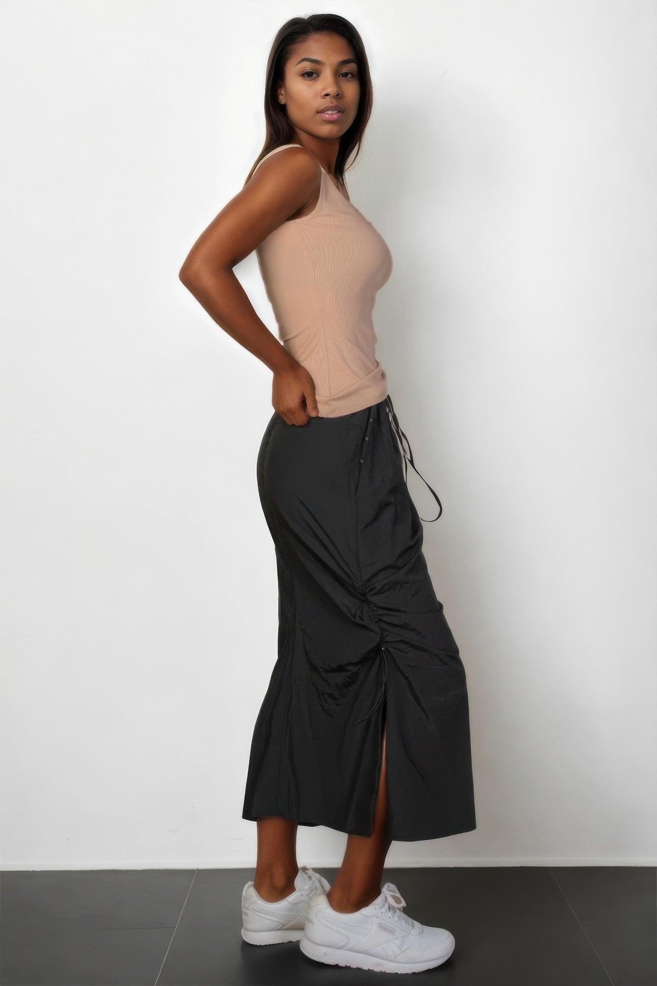 Ribbed V-neck Sleeveless Tank Top
