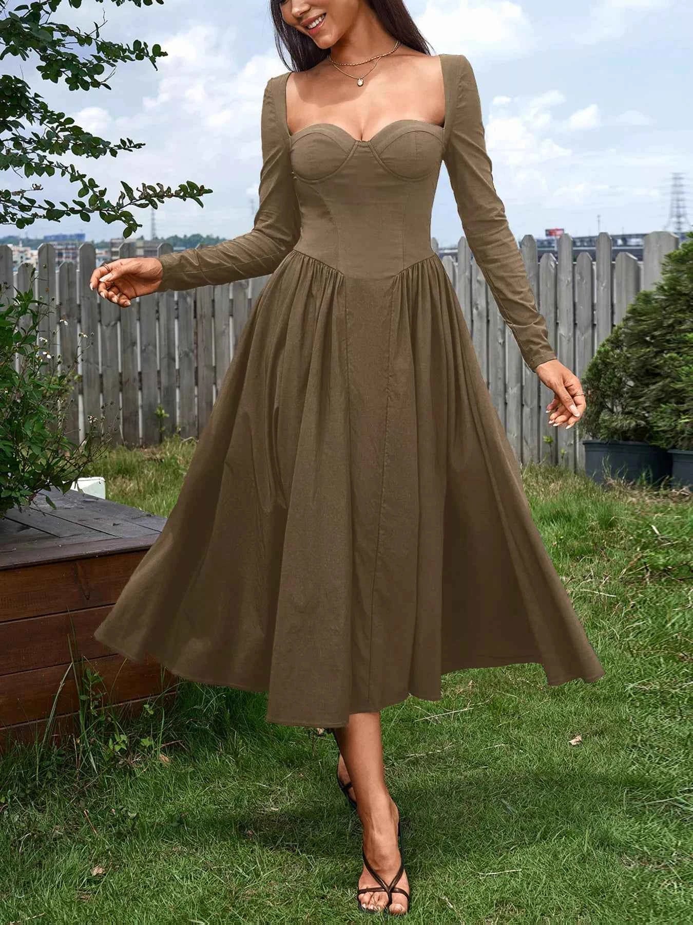 Sweetheart Neckline Long Sleeve A-Line Midi Dress