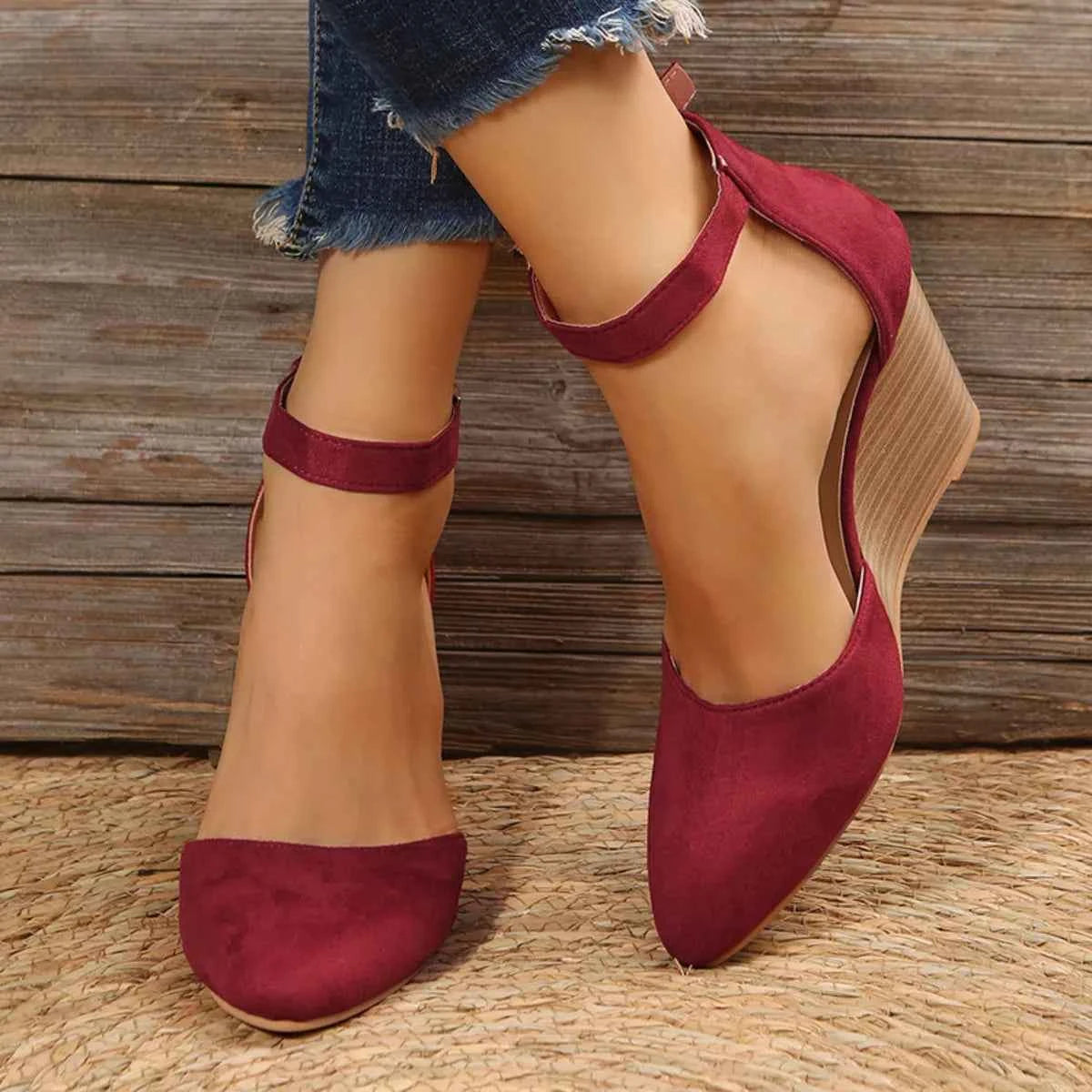 Point Toe Wedge Sandals