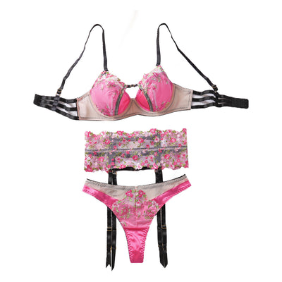 Sexy Mesh Perspective Embroidery Flower Gathering Fun Underwear Underwear 3-Piece Set