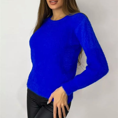 Pullover Crew Neck Sweater - Plush Round Neckline