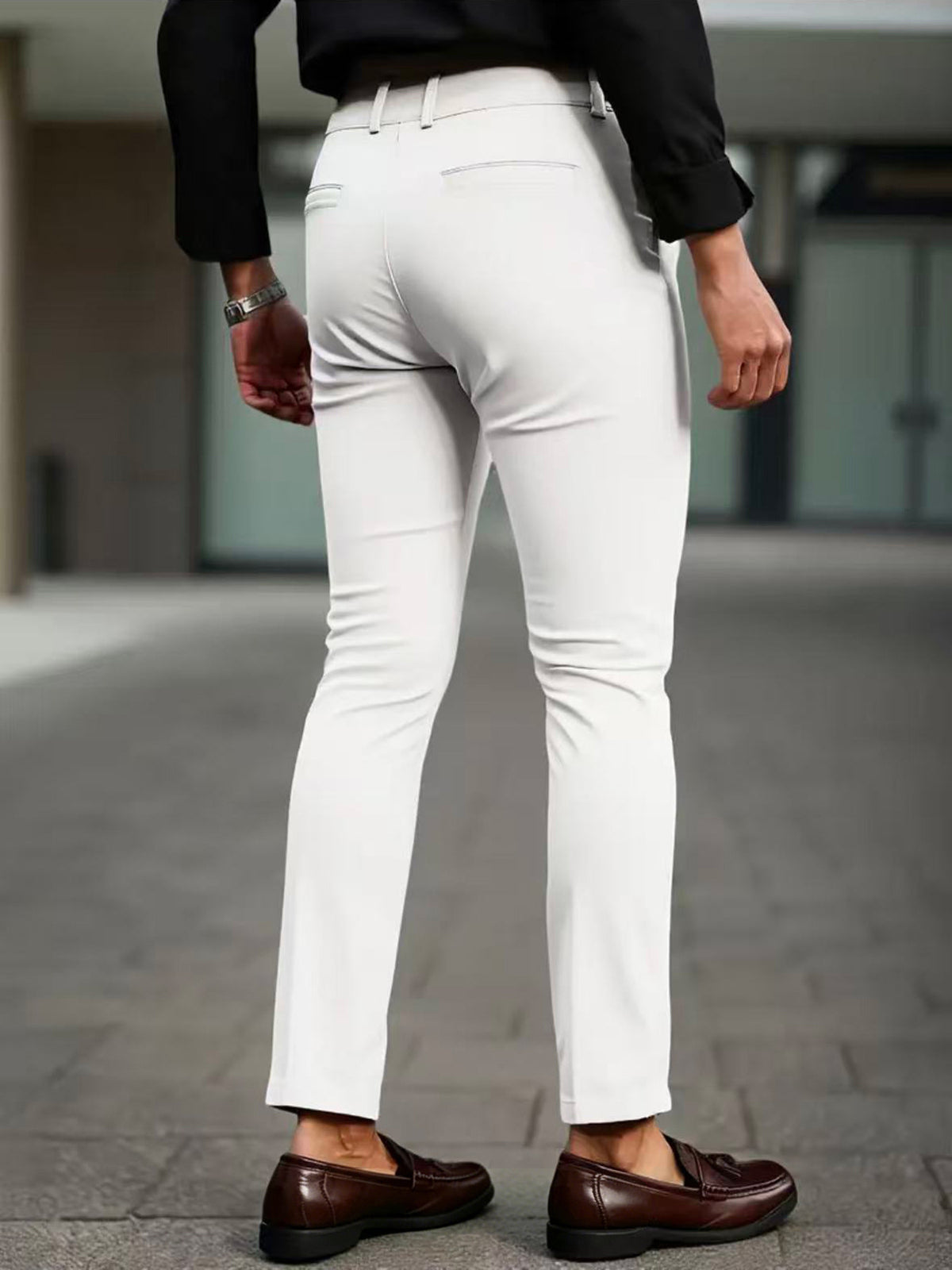 Men's slim-fit cropped dress pants in white with front seams