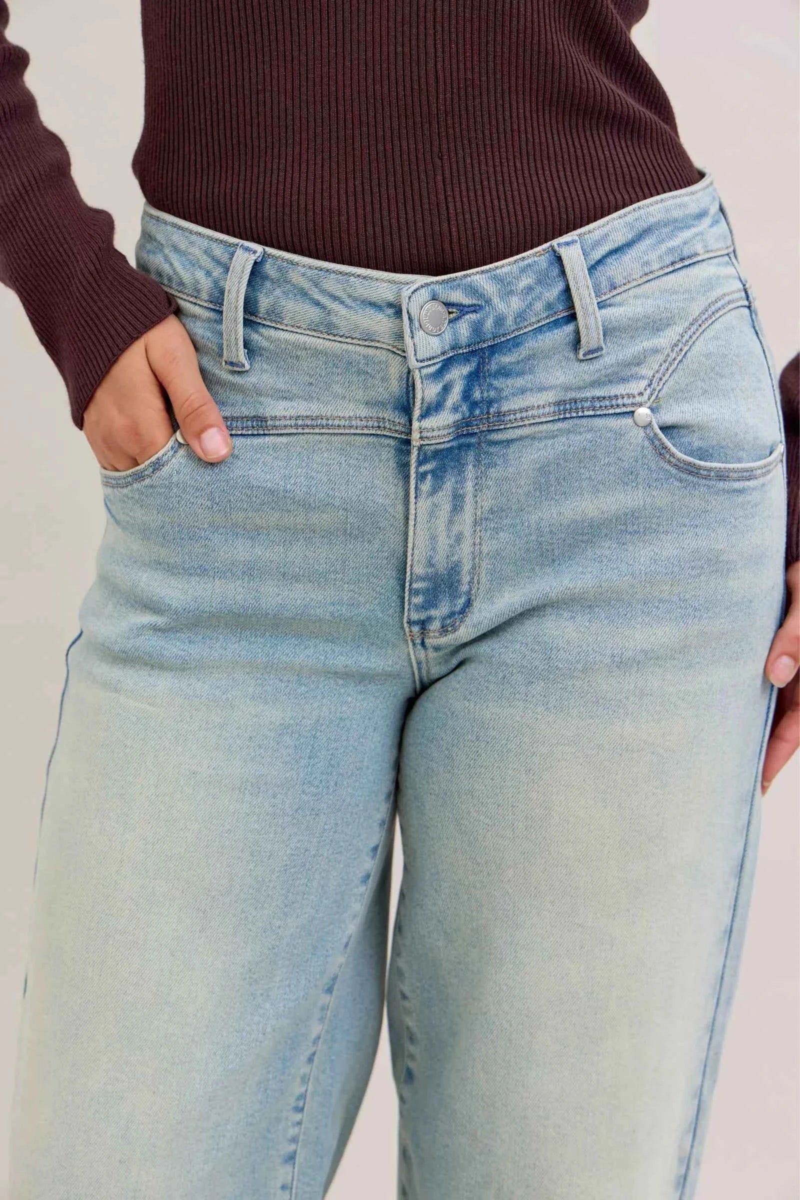 Judy Blue High Waist Column Straight Jeans - Medium Wash