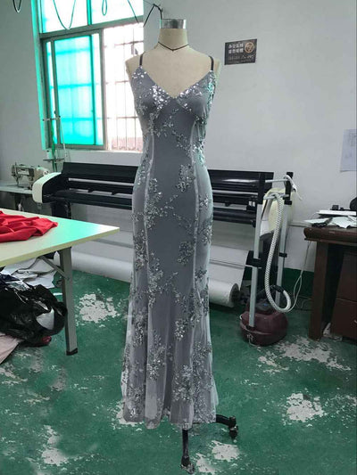 V-Neck Sequin Midi Dress - Spaghetti Strap Slip Style