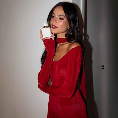 Elegant Red Low-Cut Bodycon Dress - Collarless Bodycon Gown