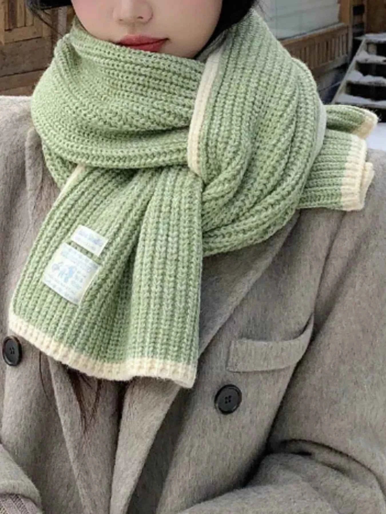 Contrast Trim Knitted Winter Scarf