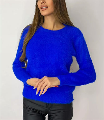 Pullover Crew Neck Sweater - Plush Round Neckline