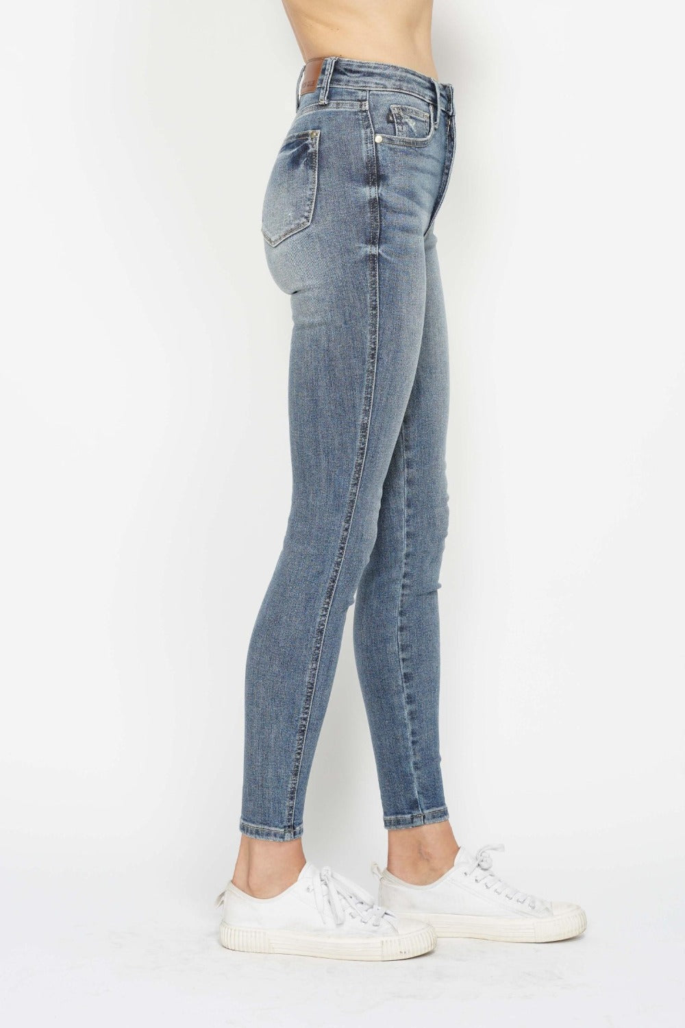 Judy Blue Full Size Tummy Control Contrast Wash Skinny Jeans - Fashions Envy