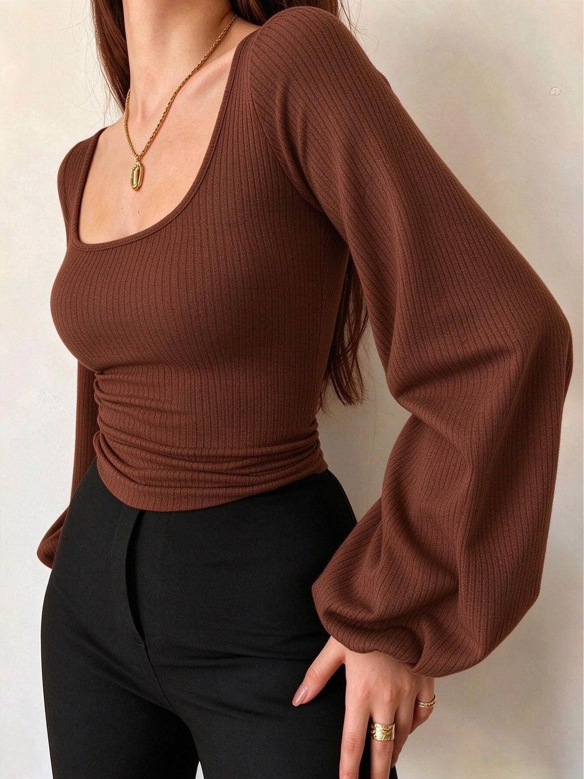 Brown ribbed knit square-neck lantern-sleeve long sleeve top, slim fit