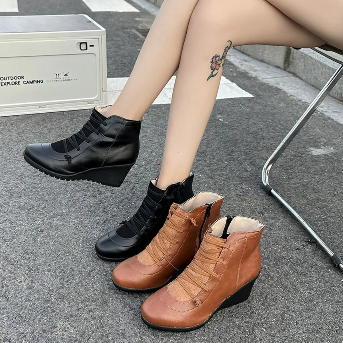 Trendsi Mid Heel Lace Up ankle boots in black and brown leather with zipper and rubber sole